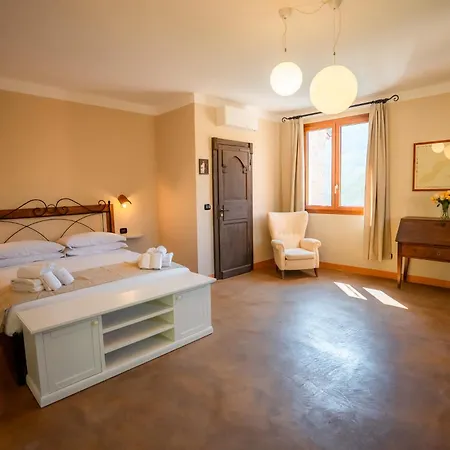 Farm stay San Sebastiano Finale Ligure